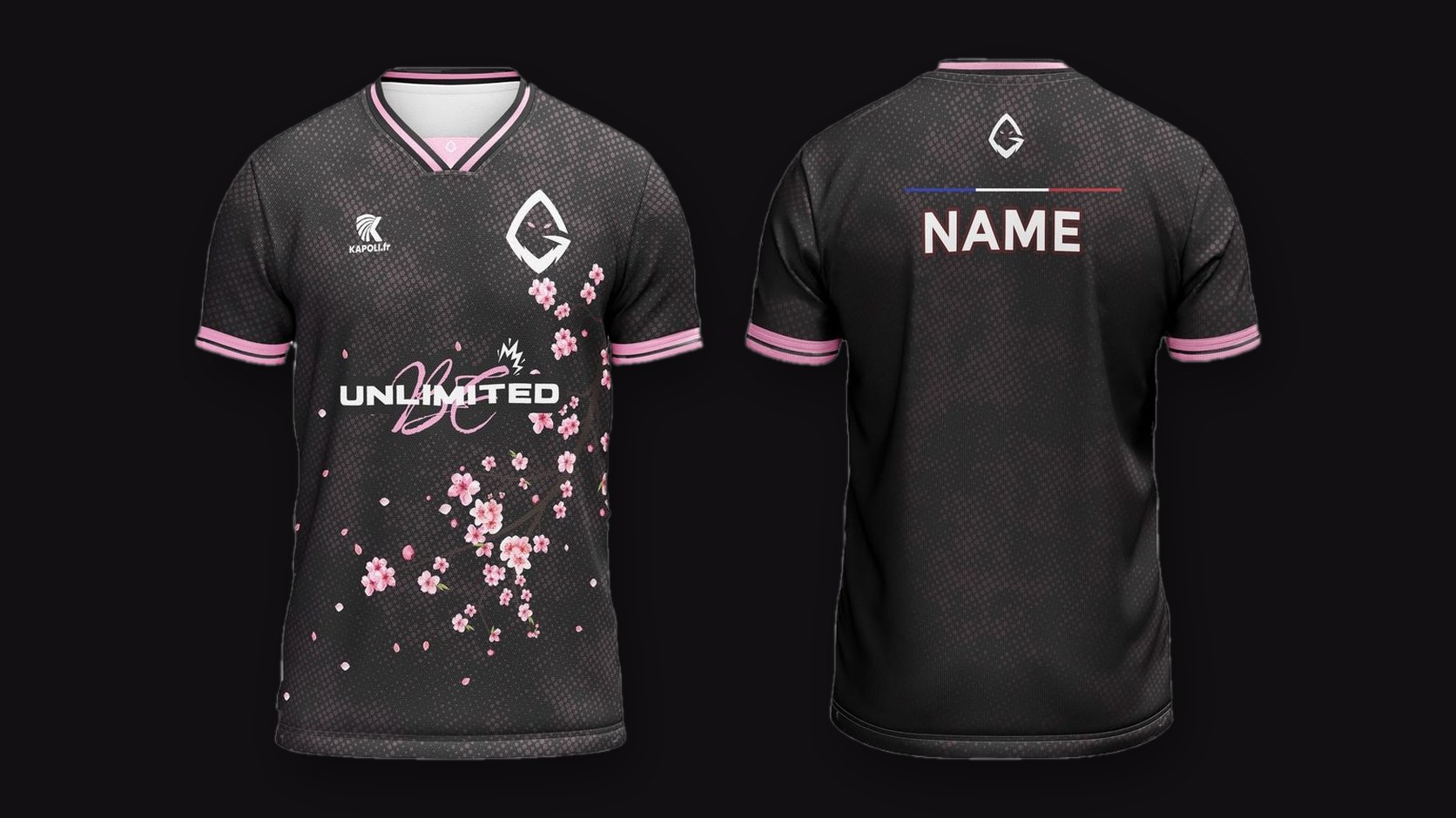 Maillot Team Unlimited 2026 face et dos : noir texturé, col V et poignets liserés rose, wordmark UNLIMITED, branches de cerisier roses, dos floqué au nom avec bande tricolore